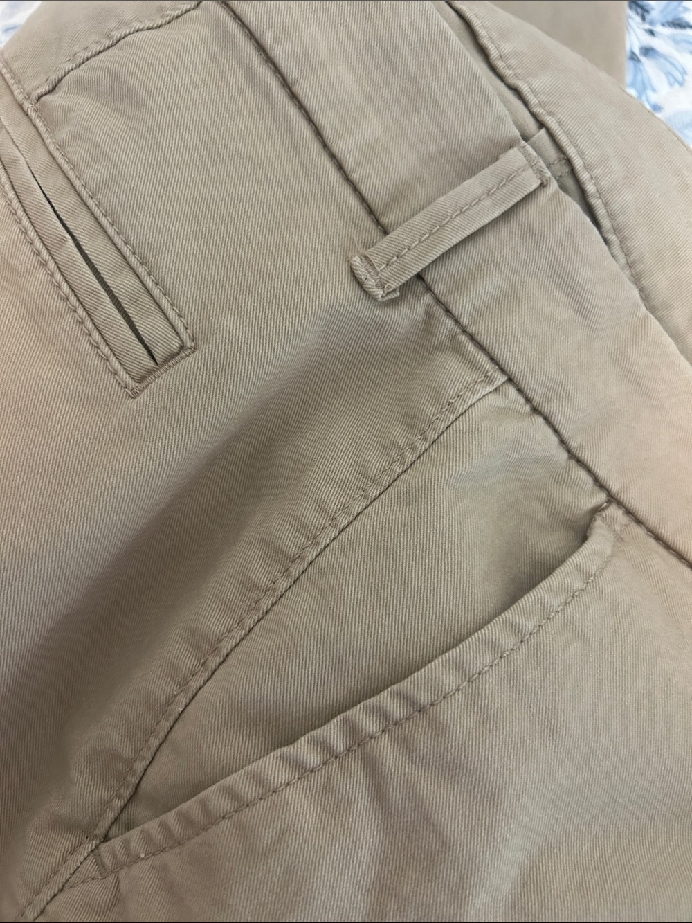 Old Navy Women’s Boot-Cut Pants Size 12 Regular Khaki Tan - Picture 9 of 10